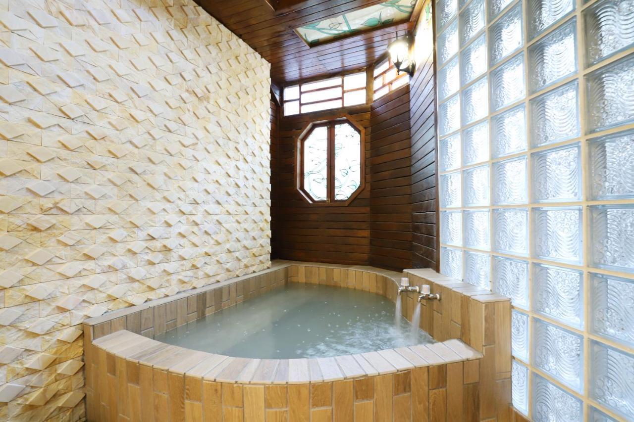 Phoenix Pavilion Hot Spring Hotel Taipei Eksteriør billede